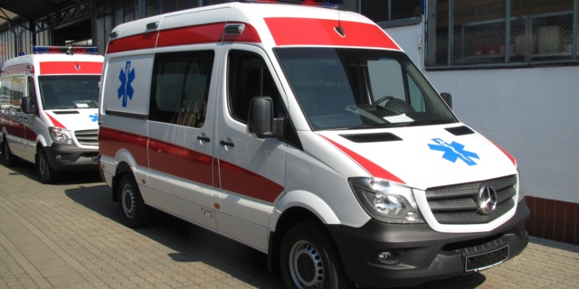 Carl Friederichs GmbH Arbeitsprobe Carl Friederichs MB-Sprinter Ambulance Export